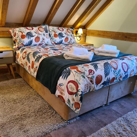 Apartamento Renovated Loft On Working Farm Mayfield  Exterior foto