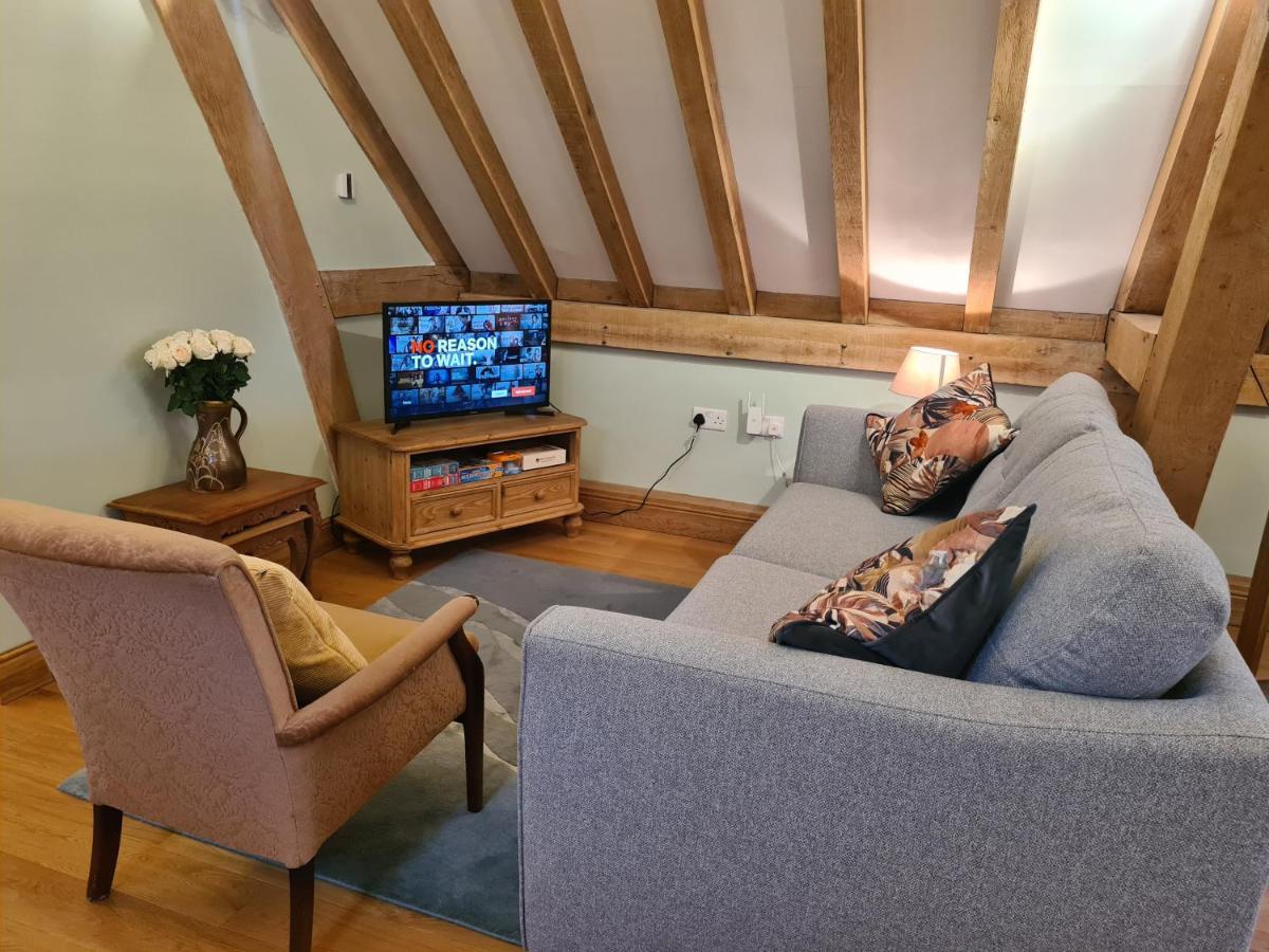Apartamento Renovated Loft On Working Farm Mayfield  Exterior foto
